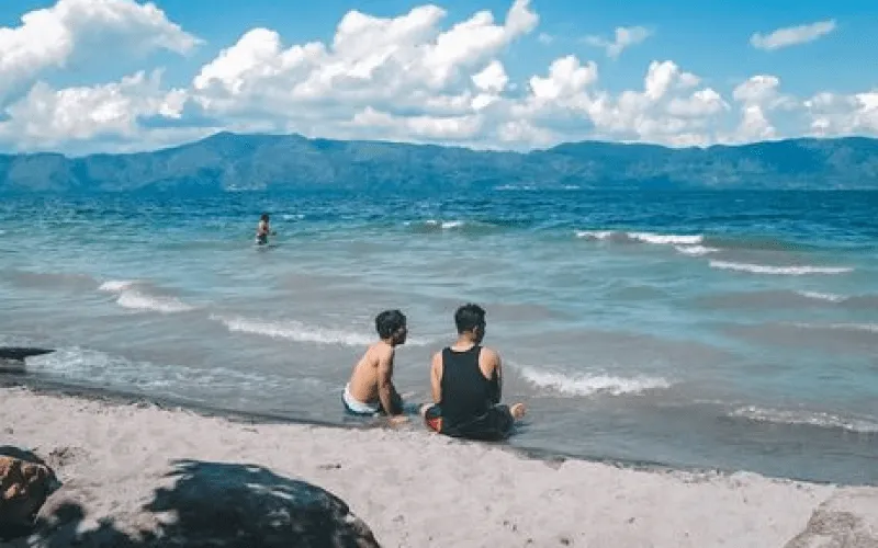 Pantai Sibolazi Samosir