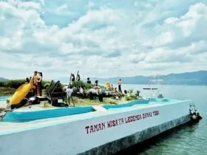 Taman Legenda Danau Toba Huta Siallagan