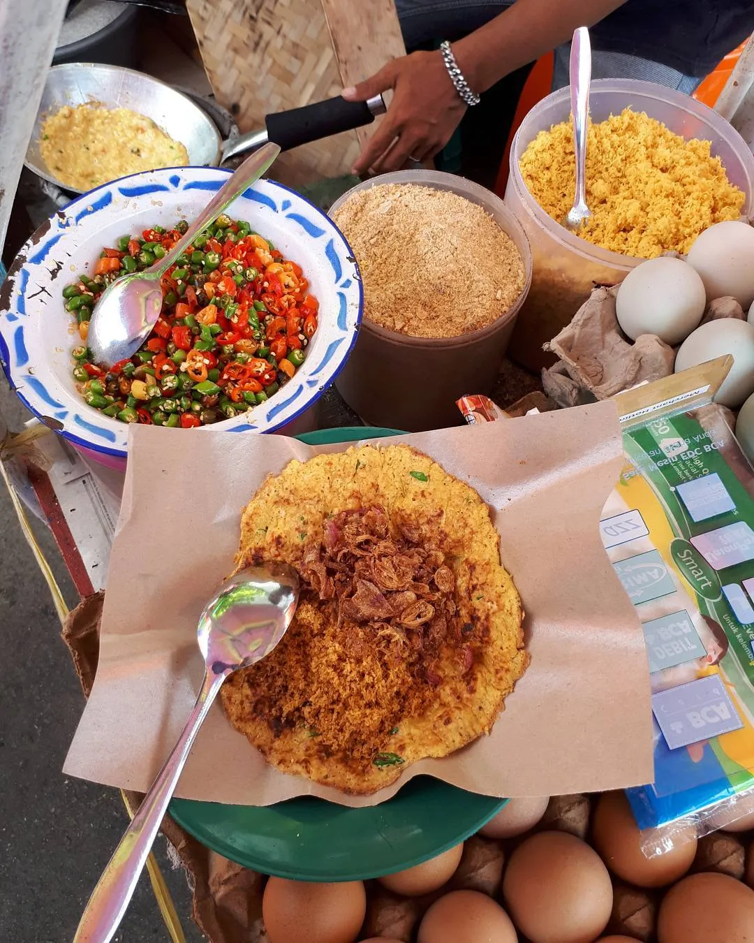 Gurihnya Kerak Telor Kota Jakarta