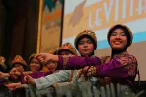 Mengenal Tari Saman Khas Aceh