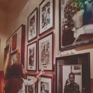 66053428 176827873346635 7273484160777112713 N